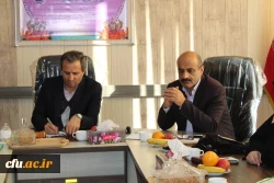 نشست دکتر طاهری نیا معاون پژوهشی دانشگاه فرهنگیان کشور با اساتید واعضای هیئت علمی دانشگاه فرهنگیان استان قزوین 6