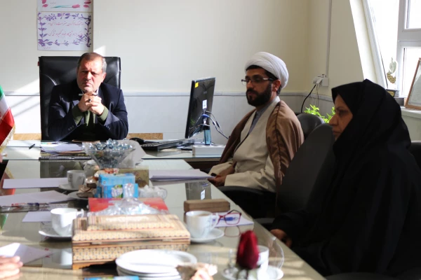 دکتر صفرزاده سرپرست دانشگاه فرهنگیان خراسان شمالی در اولین نشست هم اندیشی اساتید گفت:
نشست های هم اندیشی با اساتید و دانشجویان می تواند در تحقق اهداف دانشگاه یاری دهنده باشد 3