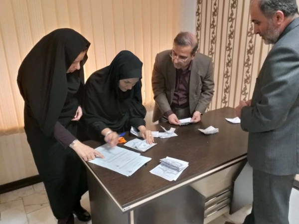برگزاری انتخابات مدیران گروه های آموزشی دانشگاه فرهنگیان استان خوزستان