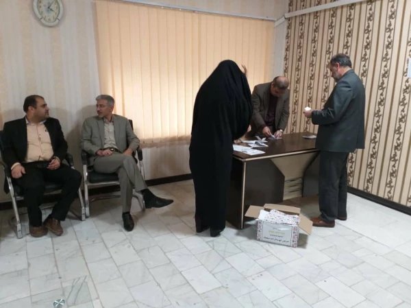 برگزاری انتخابات مدیران گروه های آموزشی دانشگاه فرهنگیان استان خوزستان