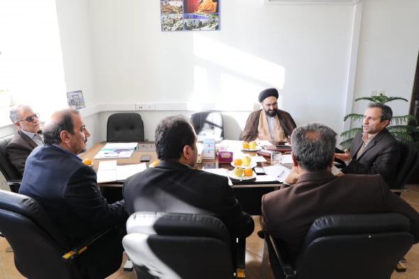 به دستور رییس دانشگاه:

اولین جلسه کمیته یادواره شهدای تربیت معلم-نکوداشت یکصدمین سال تربیت معلم برگزار شد 2