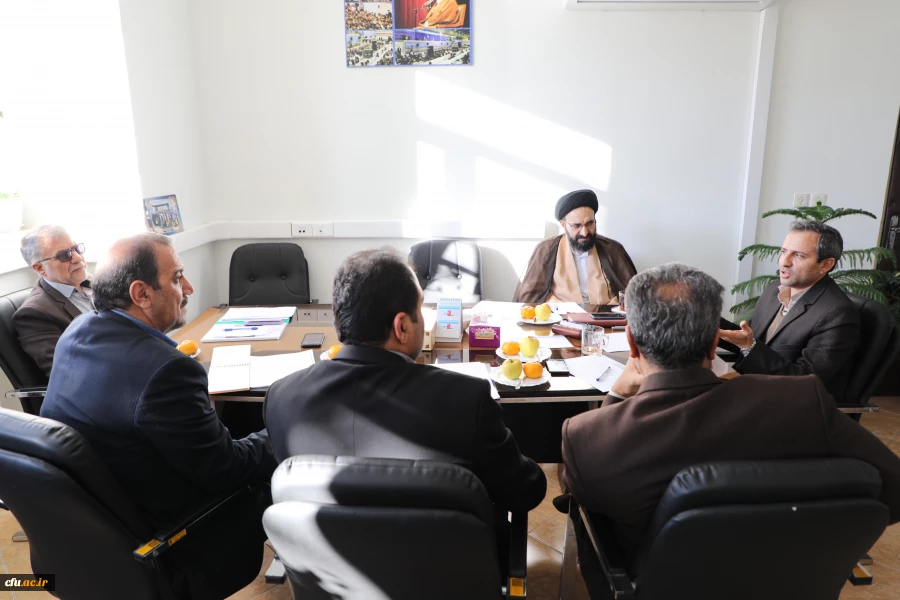 به دستور رییس دانشگاه:

اولین جلسه کمیته یادواره شهدای تربیت معلم-نکوداشت یکصدمین سال تربیت معلم برگزار شد 2