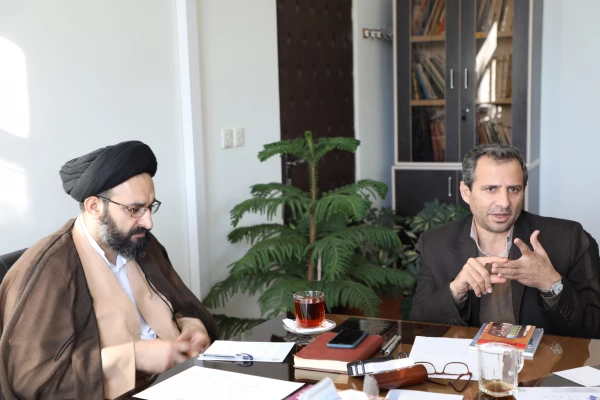 به دستور رییس دانشگاه:

اولین جلسه کمیته یادواره شهدای تربیت معلم-نکوداشت یکصدمین سال تربیت معلم برگزار شد 4