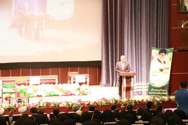 برگزاری مراسم روز دانشجو دردانشگاه فرهنگیان استان قزوین 11