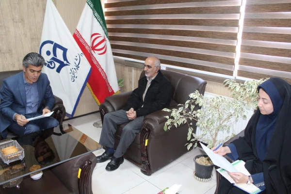 دیدار مدیریت امور پردیس های استان بااستاد آرم که 18سال رییس تربیت معلم قزوین بودند 5