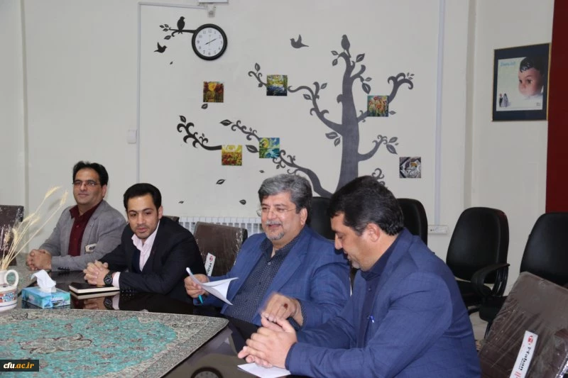 نشست مسئولان دانشگاه فرهنگیان با مدیرکل، معاونین و کارشناسان کانون پرورش فکری کودکان و نوجوانان استان یزد
 2