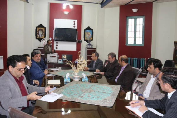 نشست مسئولان دانشگاه فرهنگیان با مدیرکل، معاونین و کارشناسان کانون پرورش فکری کودکان و نوجوانان استان یزد
 4