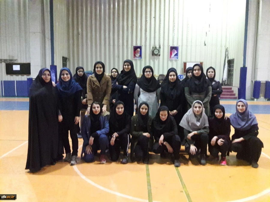 در پردیس بنت الهدی صدر سنندج برگزار شد؛

به مناسبت 16 آذر روز دانشجو همایش پیاده روی و مسابقه فوتسال دانشجویی 4