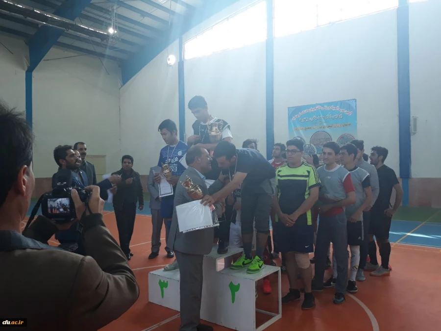 به مناسبت گرامیداشت شهدای گمنام برگزار شد:

مسابقات فوتبال دانشجو معلمان پردیس امام محمد باقر (ع) خراسان شمالی