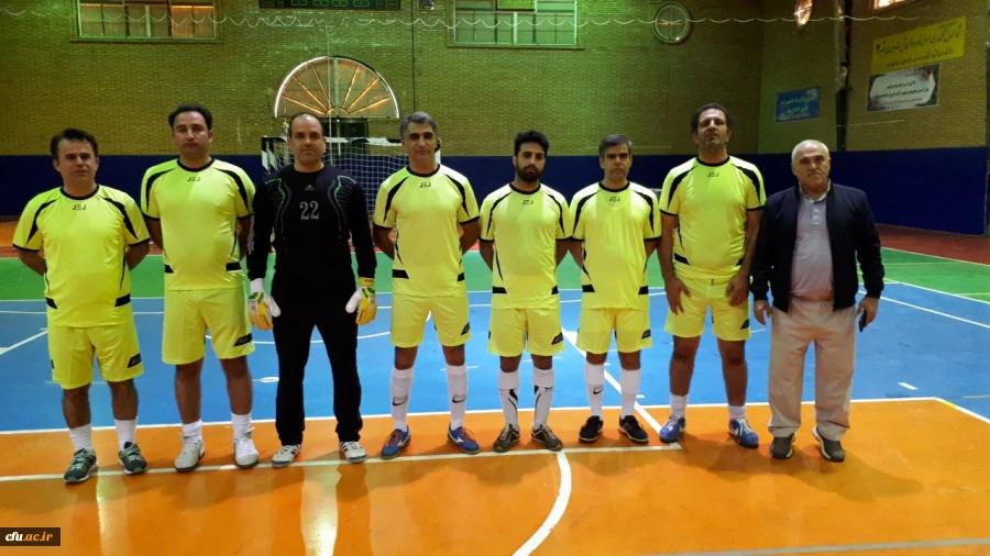 در مسابقات فوتسال بسیج اساتید و کارکنان دانشگاه های استان کرمانشاه در هفته بیسج:

کسب مقام سوم تیم فوتسال دانشگاه فرهنگیان