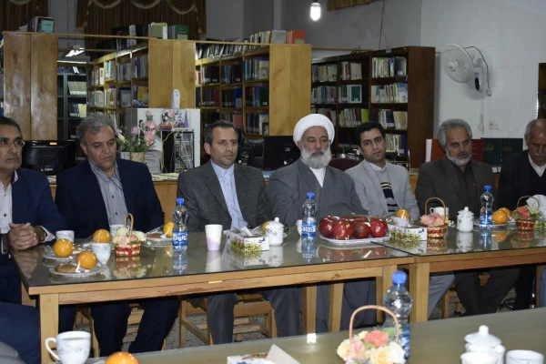 دکتر طاهری نیا در سفر به خراسان جنوبی
بازدید از واحد دانشگاهی بنت الهدی صدر شهرستان فردوس 7