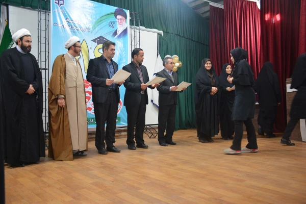 مراسم بزرگداشت روز دانشجو با حضور مسئولین استانی، مدیران، اساتید و دانشجویان پردیس های پسرانه و دخترانه در پردیس شهید رجایی ارومیه برگزار شد 5