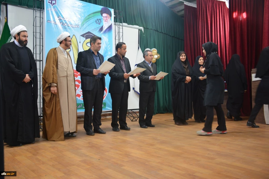 مراسم بزرگداشت روز دانشجو با حضور مسئولین استانی، مدیران، اساتید و دانشجویان پردیس های پسرانه و دخترانه در پردیس شهید رجایی ارومیه برگزار شد 5