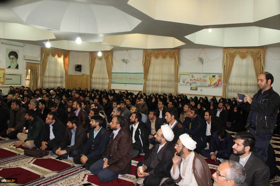 بزرگداشت روز دانشجو با حضور حجت الاسلام و المسلمین ذوالنور نماینده مردم قم در مجلس شواری اسلامی در مرکز آموزش عالی شهید مدنی(ره)