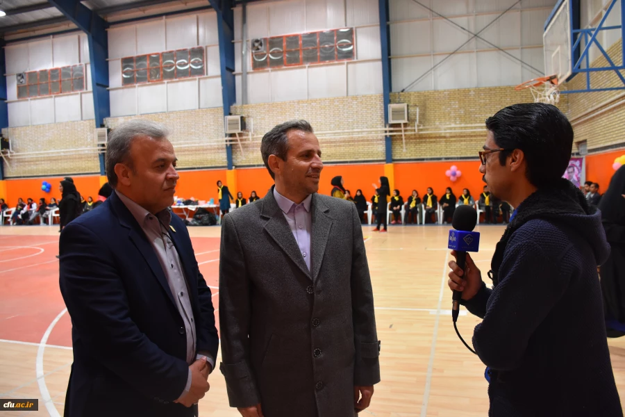 با حضور دکتر طاهری نیا در خراسان جنوبی:
برگزاری اولین فستیوال بازی های هدفمند آموزشی در پردیس امام سجاد (ع) بیرجند 5