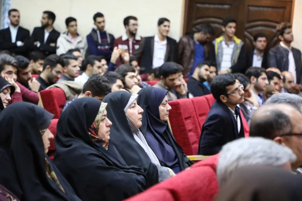 دیدار رییس دانشگاه با دانشجو معلمان به مناسبت روز دانشجو 6