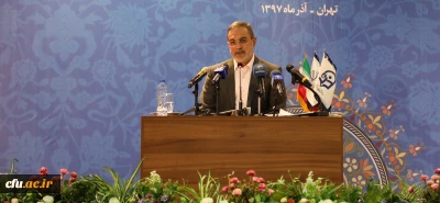 وزیر آموزش و پرورش در دیدار با دانشجو معلمان دانشگاه فرهنگیان:

دانشجومعلمان اعضای فرهیخته آموزش و پرورش و خانواده بزرگ تعلیم و تربیت  هستند