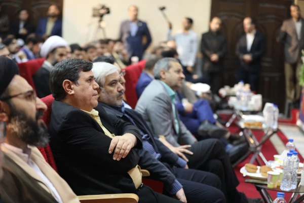 نشست صمیمی وزیر اموزش و پرورش با دانشجو معلمان دانشگاه فرهنگیان 10