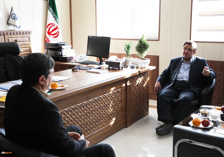 دیدار رییس دانشگاه فرهنگیان با نماینده مردم تویسرکان در مجلس شورای اسلامی 3