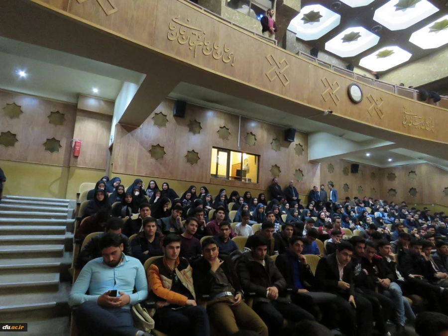 حجه الاسلام والمسلمین دادگر، مسئول نهاد نمایندگی رهبر انقلاب در دانشگاه فرهنگیان در گرامی داشت روز دانشجو:
«روز دانشجو مولفه های بسیار مهمی دارد که سه کلید واژه آن آرمان گرایی، عدالت خواهی و استکبارستیزی است.» 6