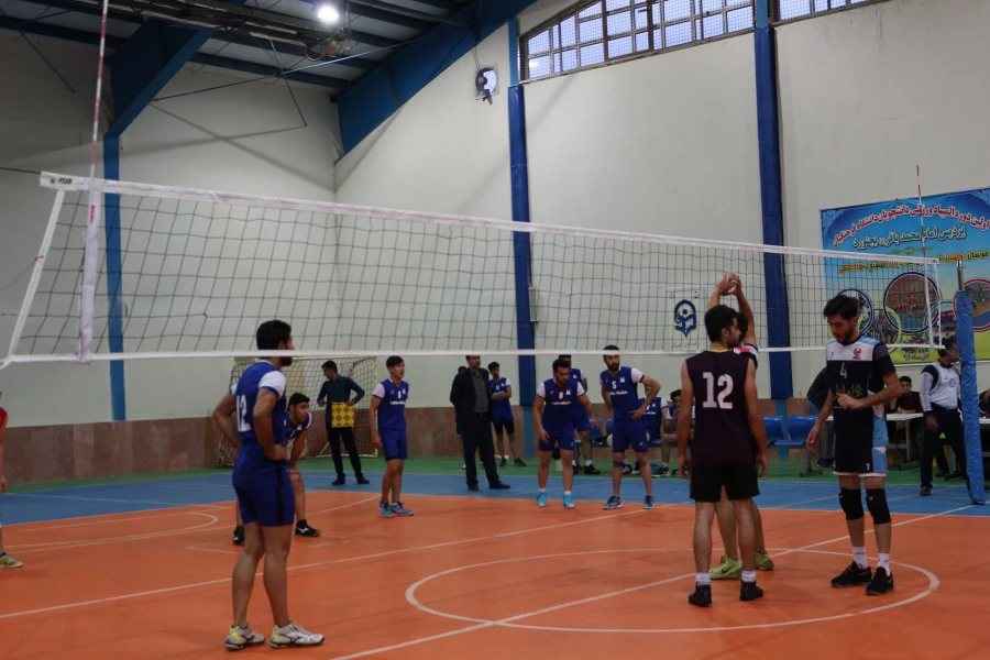 دانشگاه فرهنگیان خراسان شمالی به عنوان میزبان برگزاری مسابقات والیبال دانشجویان دانشگاه ها و موسسات آموزش عالی استان خراسان شمالی به مناسبت چهلمین سالگرد انقلاب اسلامی انتخاب شد. 3