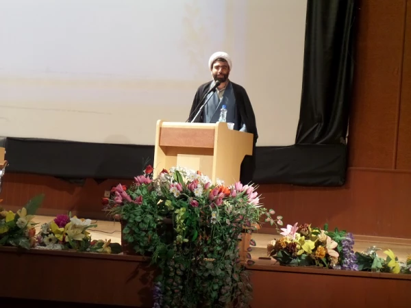 روز دانشجو گرامی باد