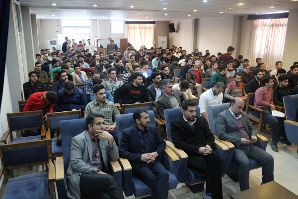 برگزاری مناظره دانشجویی به مناسبت روز دانشجو 6