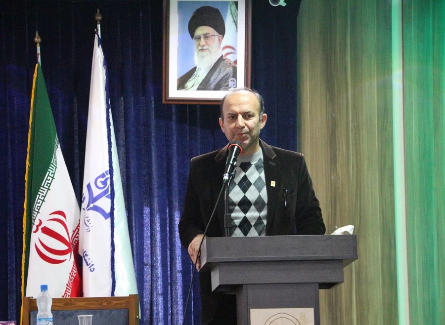 برگزاری مناظره دانشجویی به مناسبت روز دانشجو 7