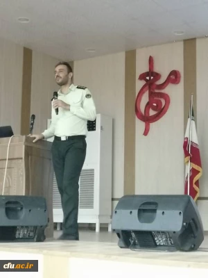 کارگاه تخصصی با عنوان فرصتها وتهدیدات فضای مجازی در پردیس شهید بهشتی دانشگاه فرهنگیان برگزار  شد