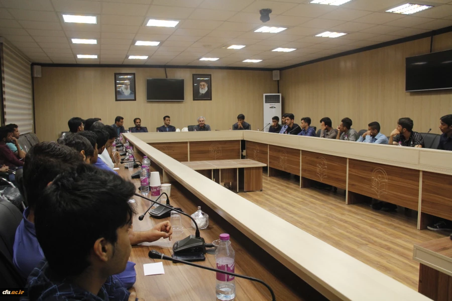 به مناسبت روز دانشجو ، انجمن اسلامی دانشجویان پردیس شهید بهشتی برگزار کرد.

نشست تحلیلی آسیب شناسی جنبش های دانشجویی در ایران 6