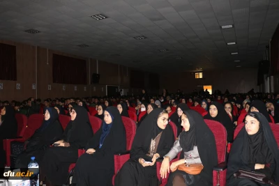 مشاور امور بانوان وزیر آموزش و پرورش:

سرمایه گذاری در حوزه دختران، در حقیقت سرمایه گذاری برای کل جامعه است