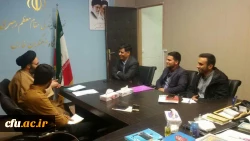 در حاشیه برنامه گرامیداشت روز دانشجو جلسه مسئولان اجرایی کمیته استانی طرح مطالعاتی بینش مطهر با حضور جناب آقای دکتر انار نژاد و حجت الاسلام دادگر ، در استان فارس برگزار شد 4