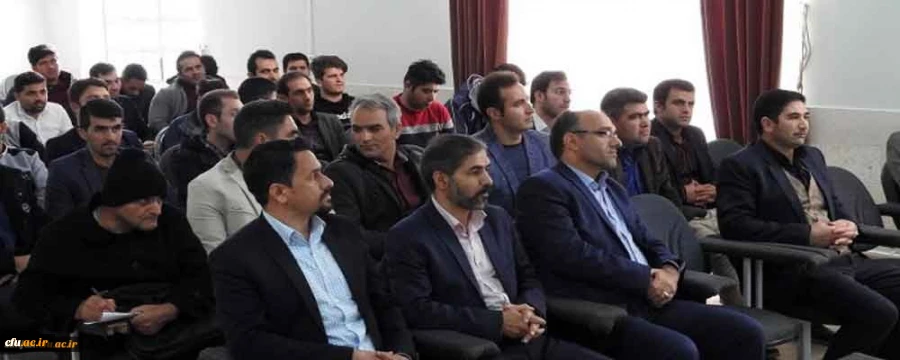 در راستای ایجاد هماهنگی دانشگاه فرهنگیان با آموزش و پرورش برگزار شد:

حضور سرپرست دانشگاه فرهنگیان استان زنجان در همایش مدیران مدارس منطقه انگوران و بازدید از مدارس منطقه 2