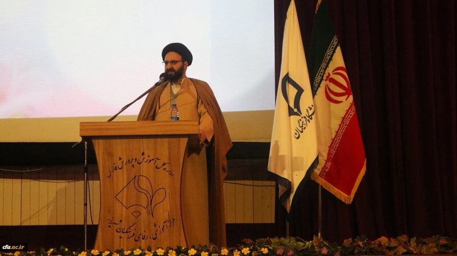 جلسه بزرگداشت روز دانشجو در دانشگاه فرهنگیان استان فارس
 3