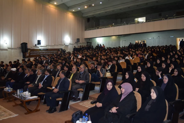 گرامیداشت روز دانشجو