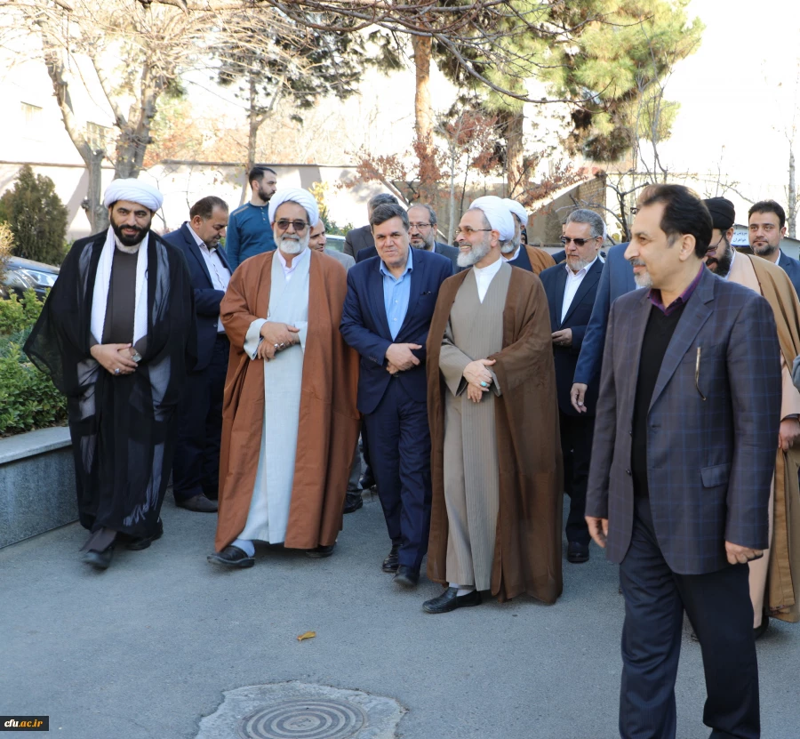 دیدار دکتر خنیفر با آیت الله اعرافی 2