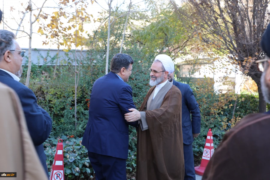 دیدار دکتر خنیفر با آیت الله اعرافی 3