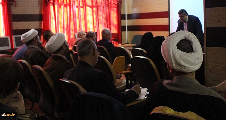 در بخش عصرگاهی کارگروه محتوایی استادان در تحقق سند تحول انجام شد:

تبیین الگوی نظارت، فاصله موجود و مطلوب نحوه اشاعه و اجرای سند تحول بنیادین 4