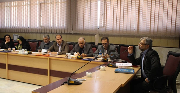 در بخش عصرگاهی کارگروه محتوایی استادان در تحقق سند تحول انجام شد:

تبیین الگوی نظارت، فاصله موجود و مطلوب نحوه اشاعه و اجرای سند تحول بنیادین 6