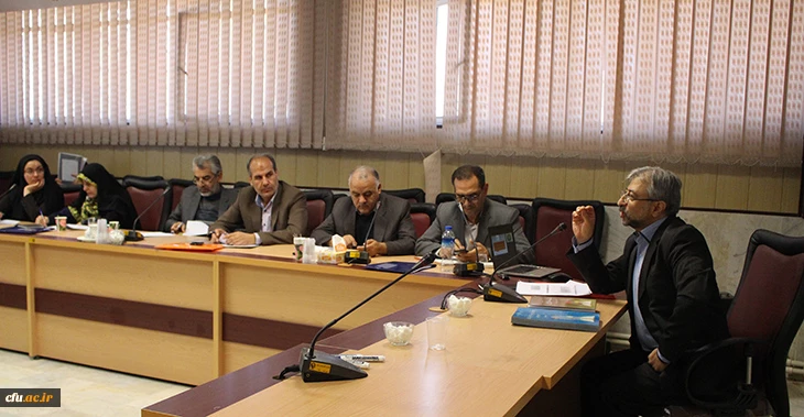 در بخش عصرگاهی کارگروه محتوایی استادان در تحقق سند تحول انجام شد:

تبیین الگوی نظارت، فاصله موجود و مطلوب نحوه اشاعه و اجرای سند تحول بنیادین 6