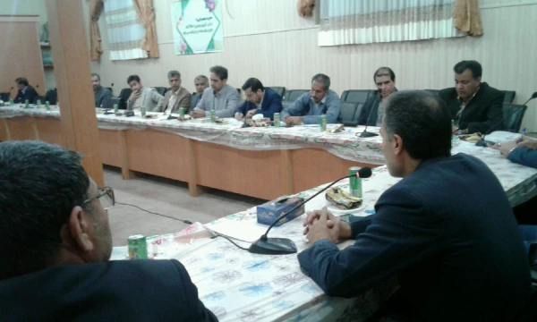 جلسه هم اندیشی با حضور دکترعلی محمدی و دکترمیریونسی وپشتیبانی سازمان ویژ اساتید