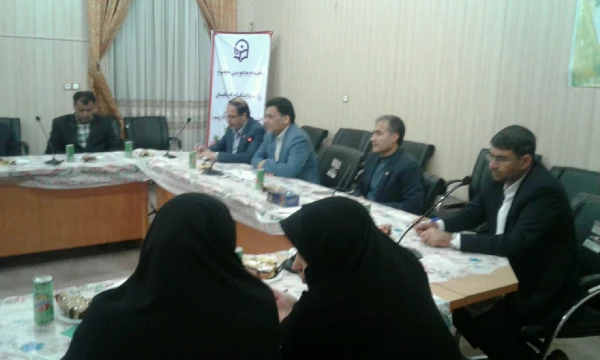 جلسه هم اندیشی با حضور دکترعلی محمدی و دکترمیریونسی وپشتیبانی سازمان ویژ اساتید