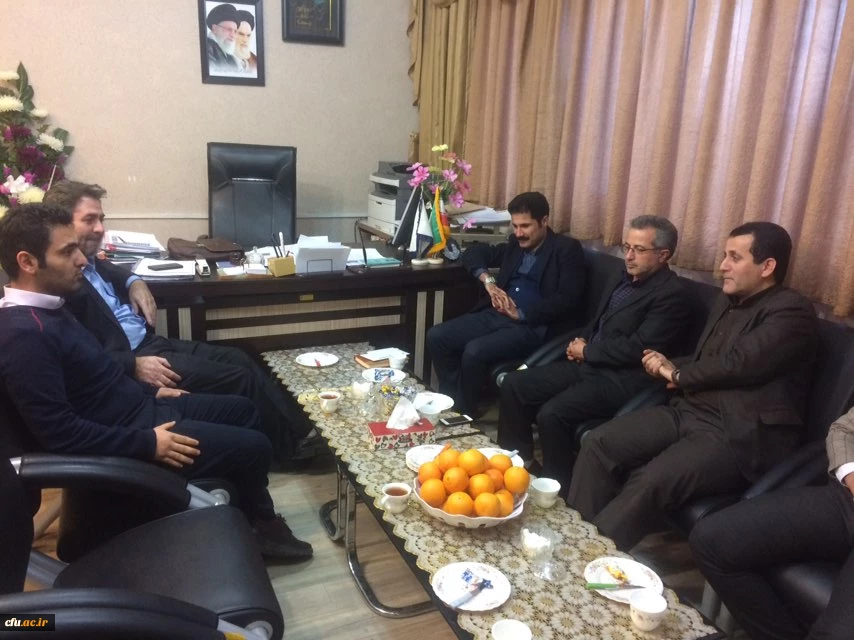 مهندس عبدالکریم حسین زاده نماینده محترم مردم شریف نقده و اشنویه در مجلس شورای اسلامی با دکتر محمودلو مدیر امور پردیس های استان آذربایجان غربی دیدار و گفتگو کرد 2