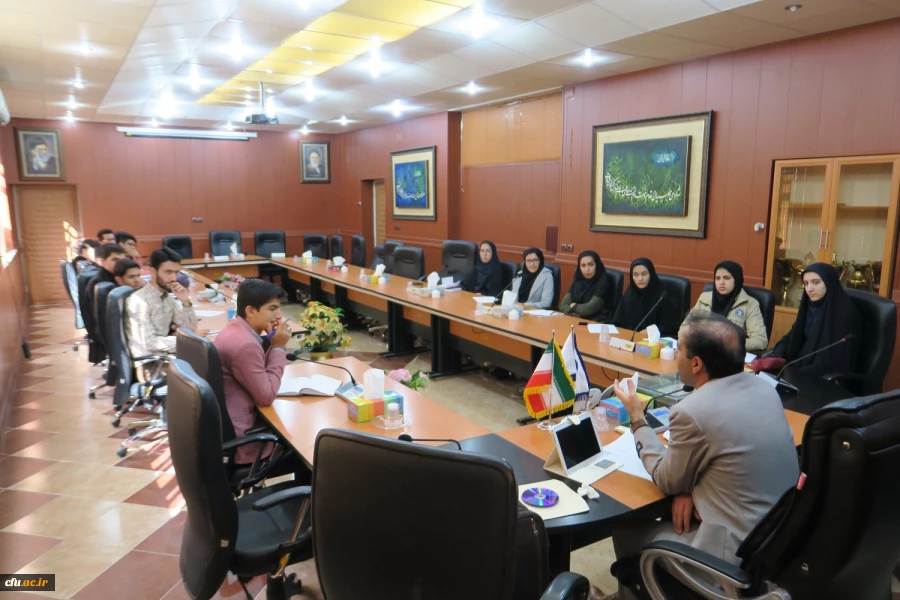 جلسه کمیته دانشجویی یادگیری الکترونیکی و توسعه آموزش مجازی استان فارس تشکیل گردید 4