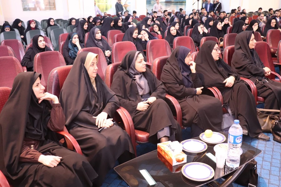 مراسم بزرگداشت هفته پژوهش در دانشگاه فرهنگیان استان مازندران