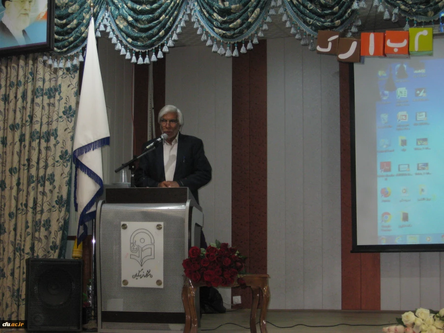 برگزاری  مراسم بزرگداشت روز دانشجو در واحد دانشگاهی زینب کبری (س)کازرون 7