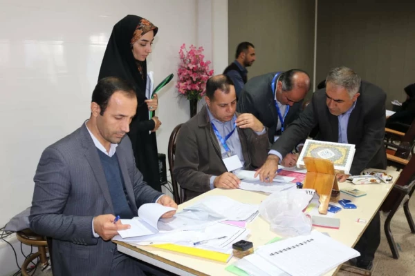 آزمون جبرانی اصلح در پردیس حضرت رسول اکرم (ص) اهواز برگزار شد