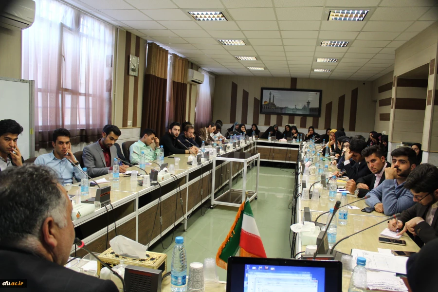 دکتر جاماسب نوزری مدیرکل امور دانشجویان داخل وزارت علوم، در پنجمین دوره بالندگی شوراهای صنفی:

شما دانشجومعلمان بهترین بازوی نظارتی، حمایتی و پیشنهاد دهنده به معاونت دانشجویی هستید 2