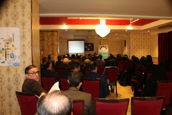 در کارگاه آموزشی دبیران شورای انضباطی بدوی پردیس ها عنوان شد:

هنگام رسیدگی به پرونده ها  می توان از رویکردهای تربیتی و تذکرآمیز استفاده نمود.