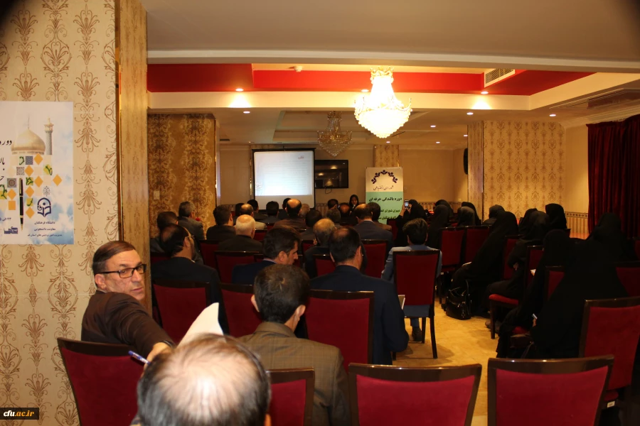 در کارگاه آموزشی دبیران شورای انضباطی بدوی پردیس ها عنوان شد:

هنگام رسیدگی به پرونده ها  می توان از رویکردهای تربیتی و تذکرآمیز استفاده نمود.